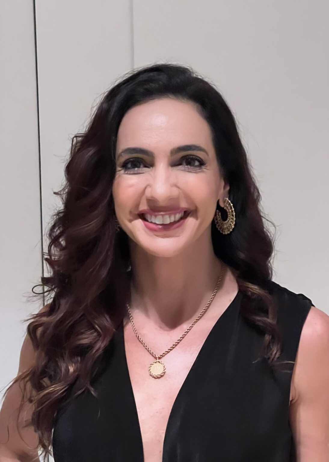 Regina Padilha - A arquiteta possui um canal no YouTube, chamado Pura Arquitetura, onde posta vídeos sobre seus projetos e obras